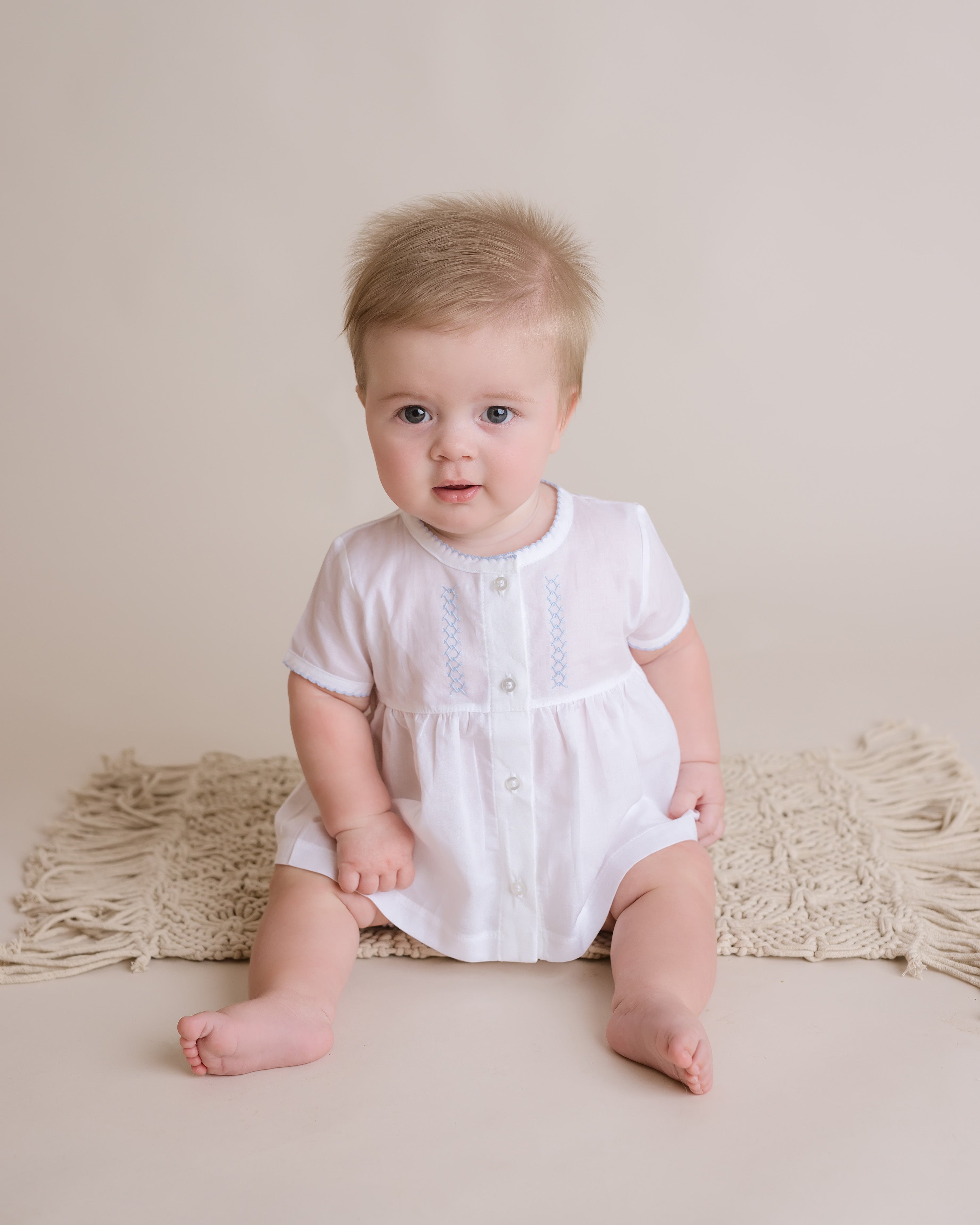 White Classic Batiste Diaper Set