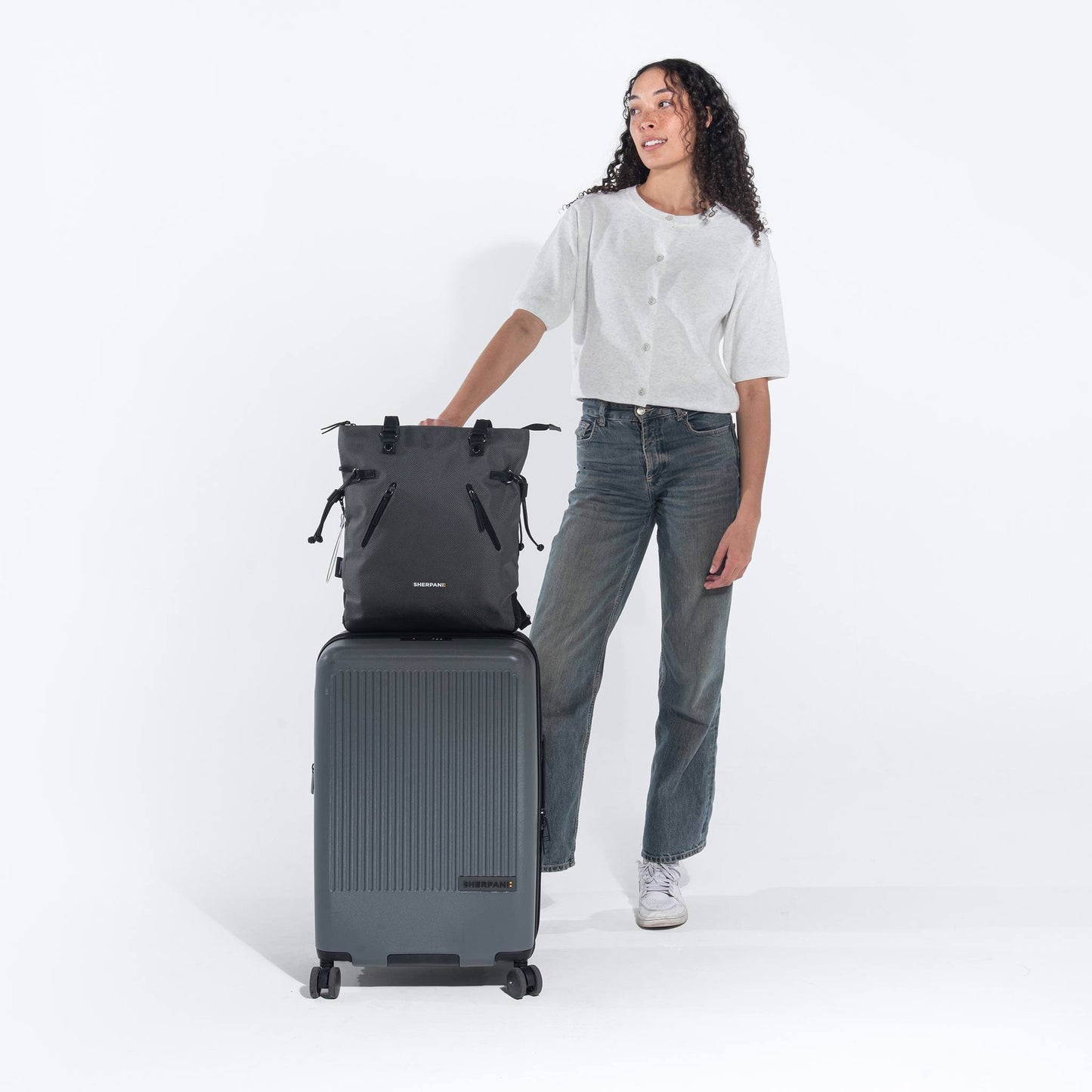 Tempest AT | Convertible Tote - Carbon Black