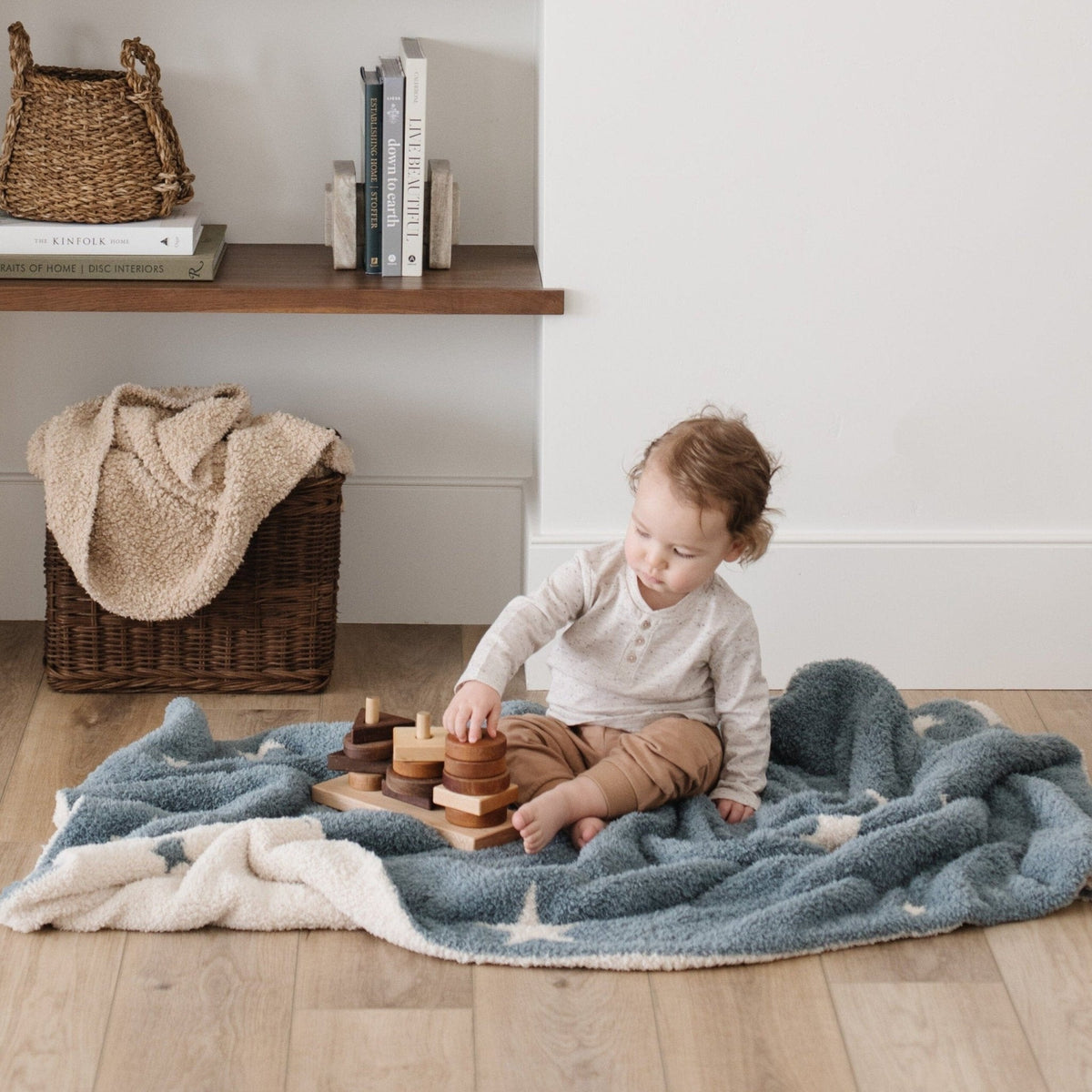 DOUBLE-LAYER BAMBONI® RECEIVING BLANKETS