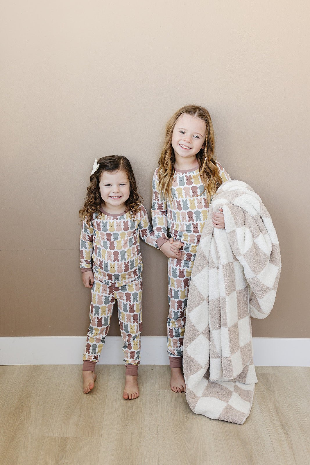 Girls Dusty Rose Bunny Bamboo Cozy Pajama Set - Blissfully Lavender BoutiqueMebie Baby