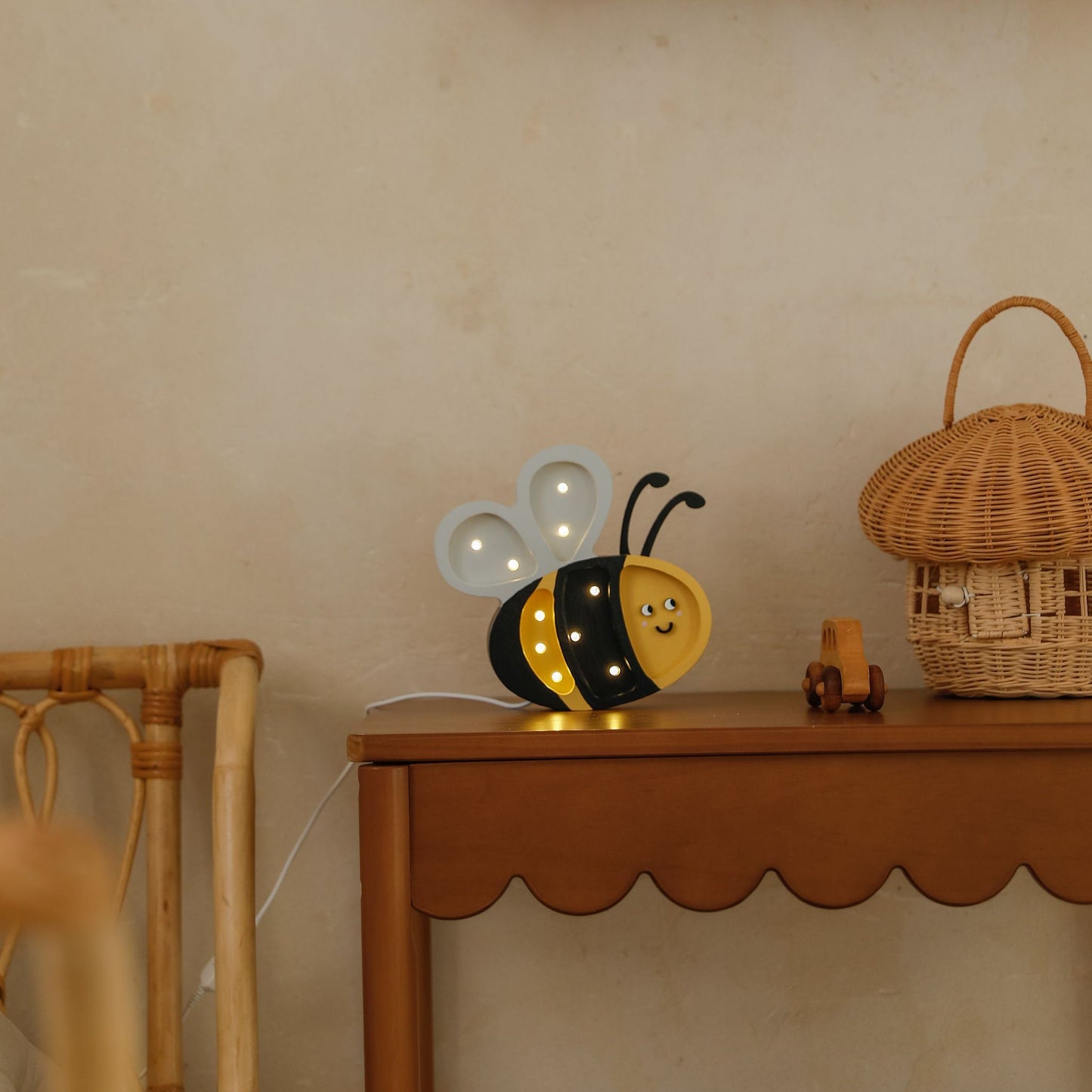 Little Lights Mini Happy Bee Lamp