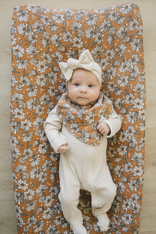 Magnolia Muslin Baby Bib – Bandana Style - Blissfully Lavender BoutiqueMebie Baby