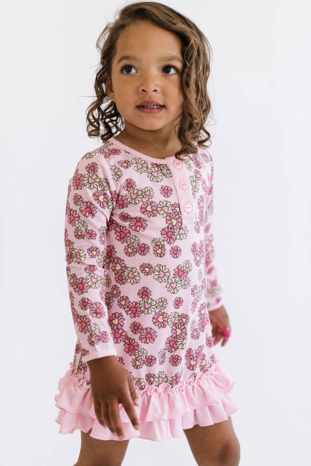Girls Ruffled Lounge in Wild Daisy Heart