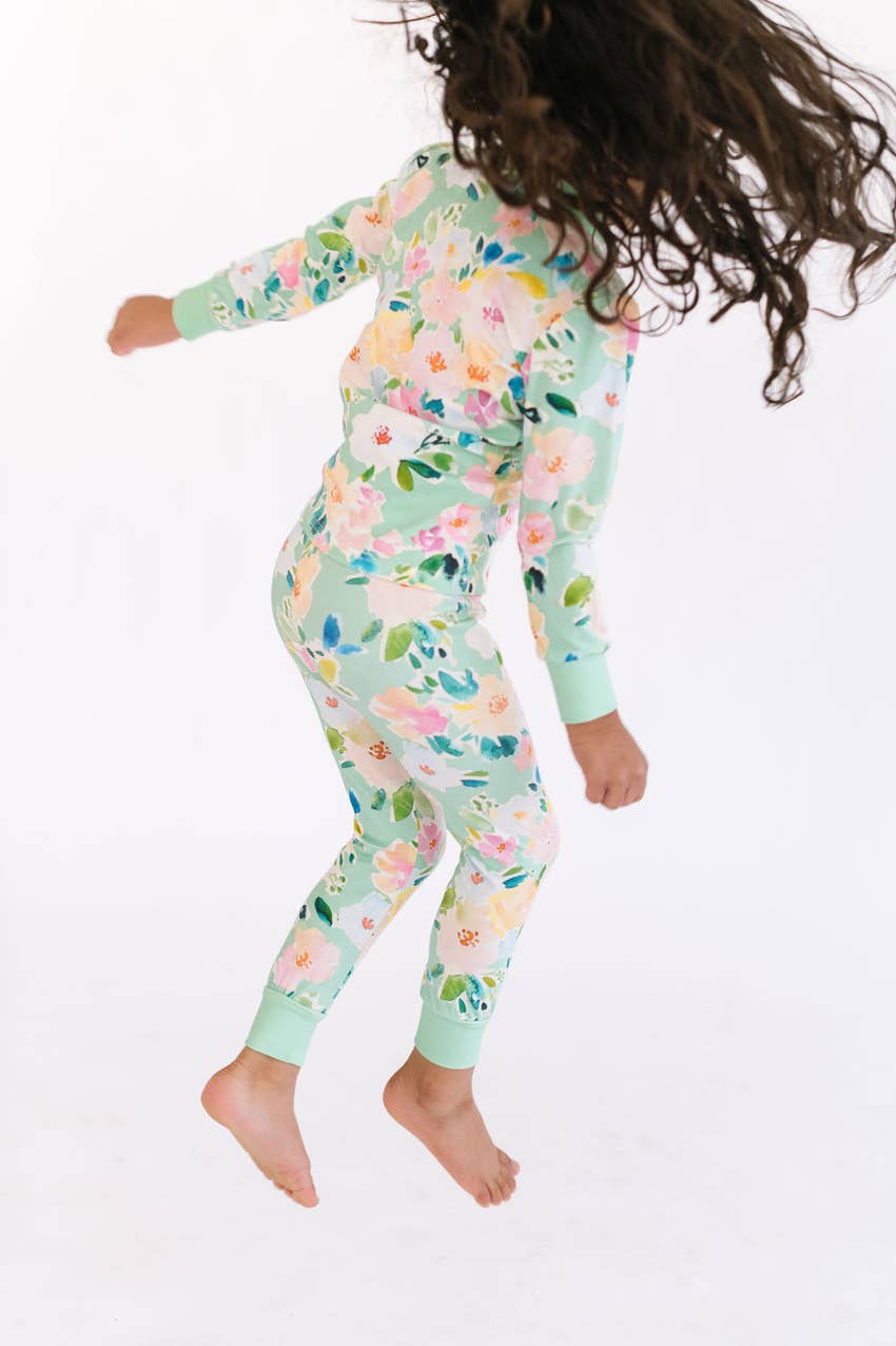 Girls 2 Piece Pajama Set in Watercolor Floral