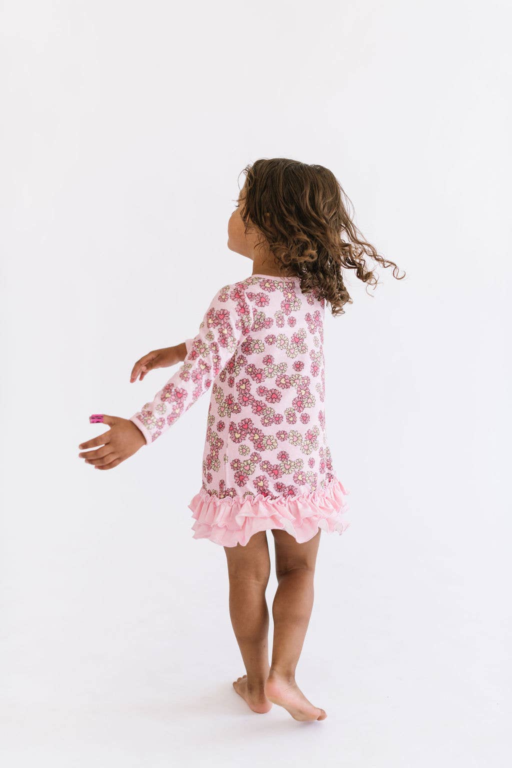 Girls Ruffled Lounge in Wild Daisy Heart
