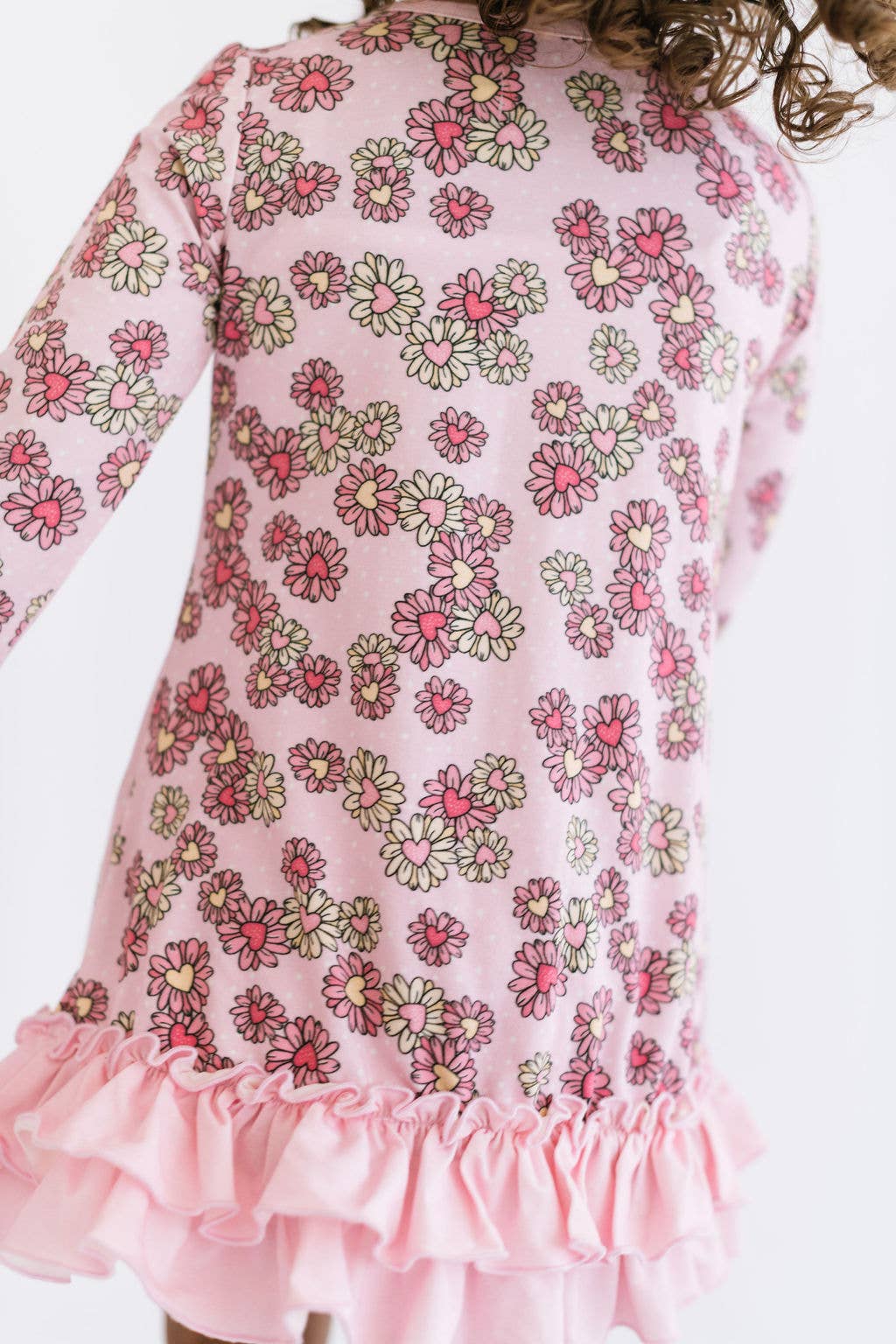 Girls Ruffled Lounge in Wild Daisy Heart