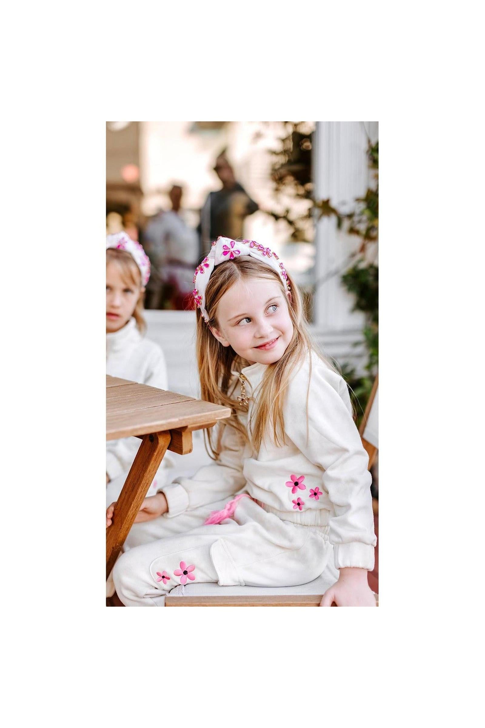 Girls Marble Dye Flower Jogger Set