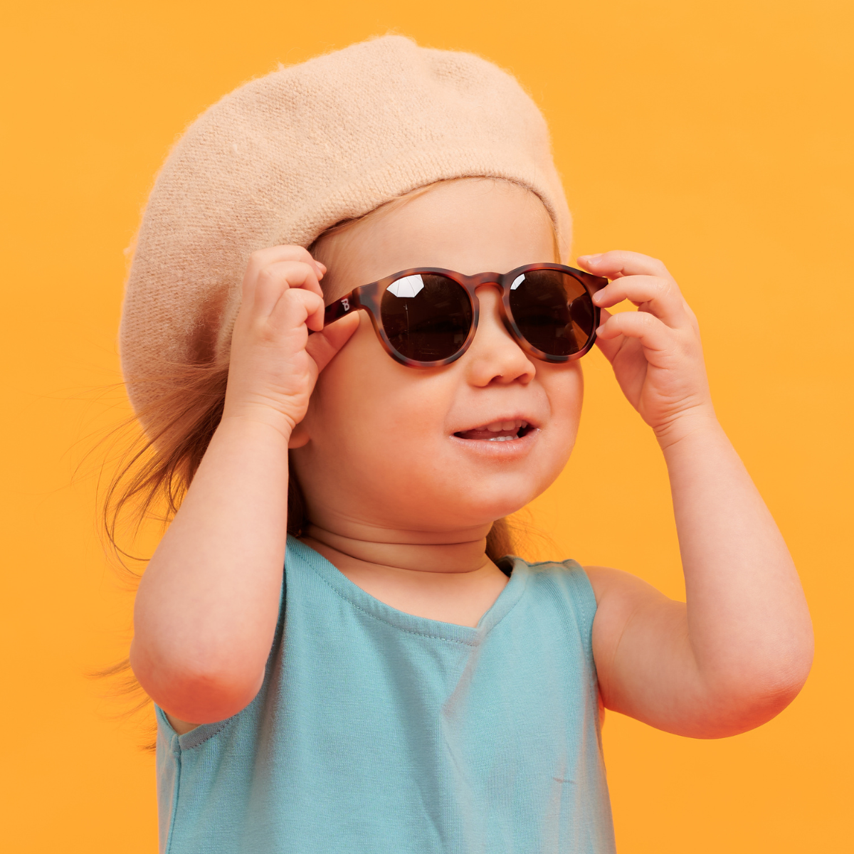 Classic Tortoise Keyhole | Polarized Gradient Amber Lenses