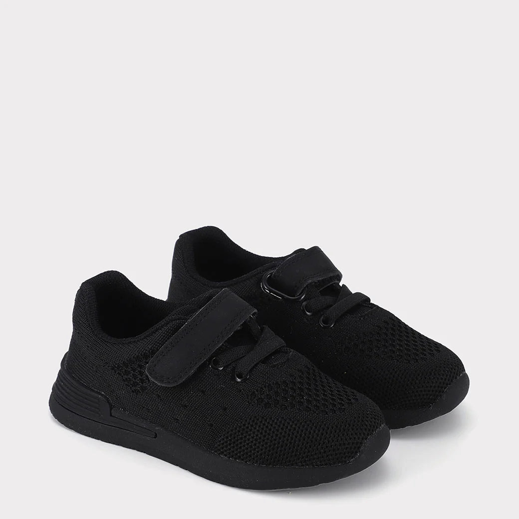 Wynn Boys Hook & Loop Sneaker
