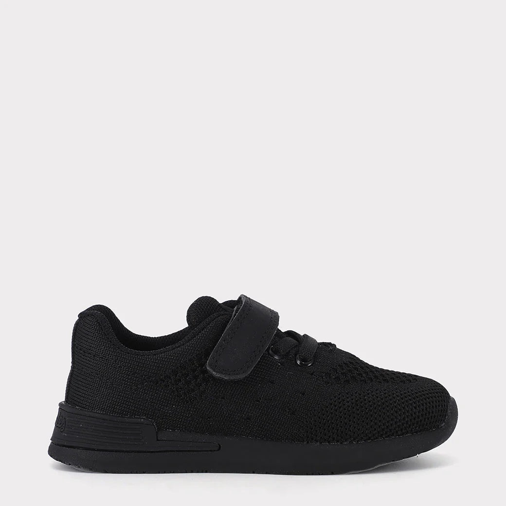 Wynn Boys Hook & Loop Sneaker