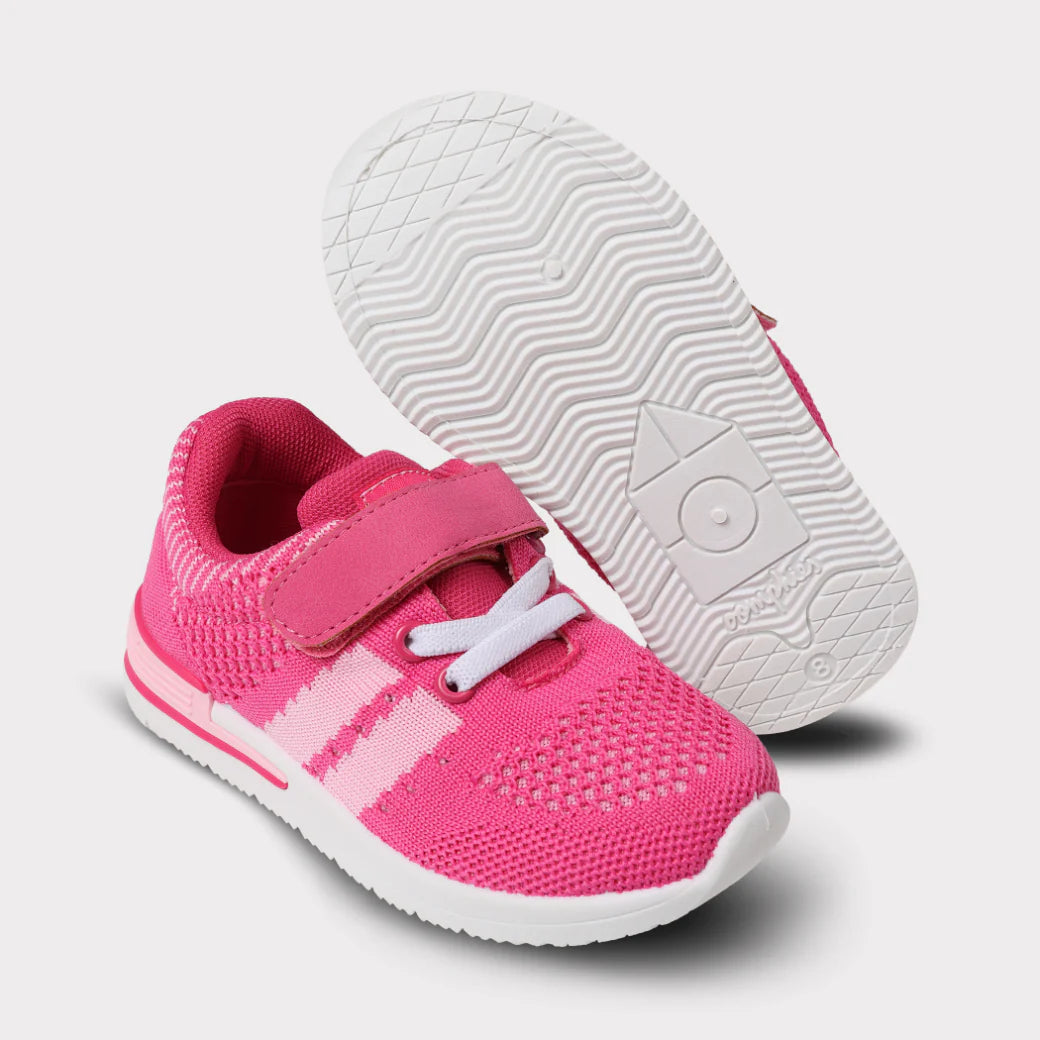 Wynn Girls Hook & Loop Sneaker