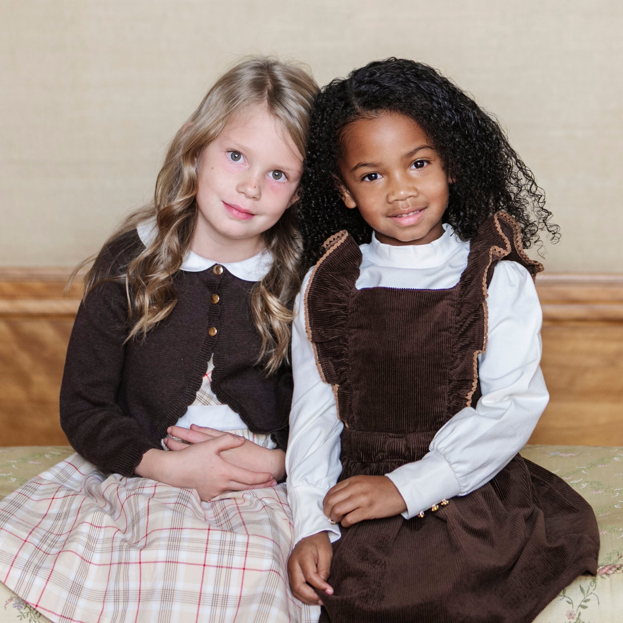 Organic Cropped Scallop Cardigan