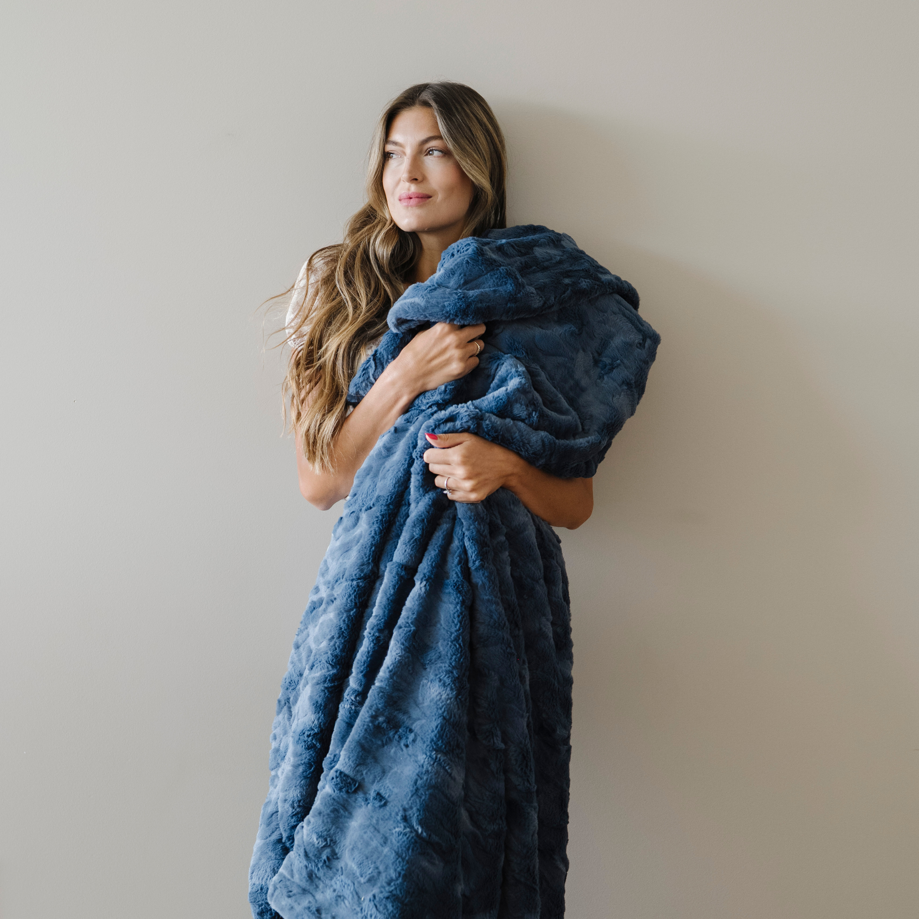 Patterned Faux Fur Throw Blanket