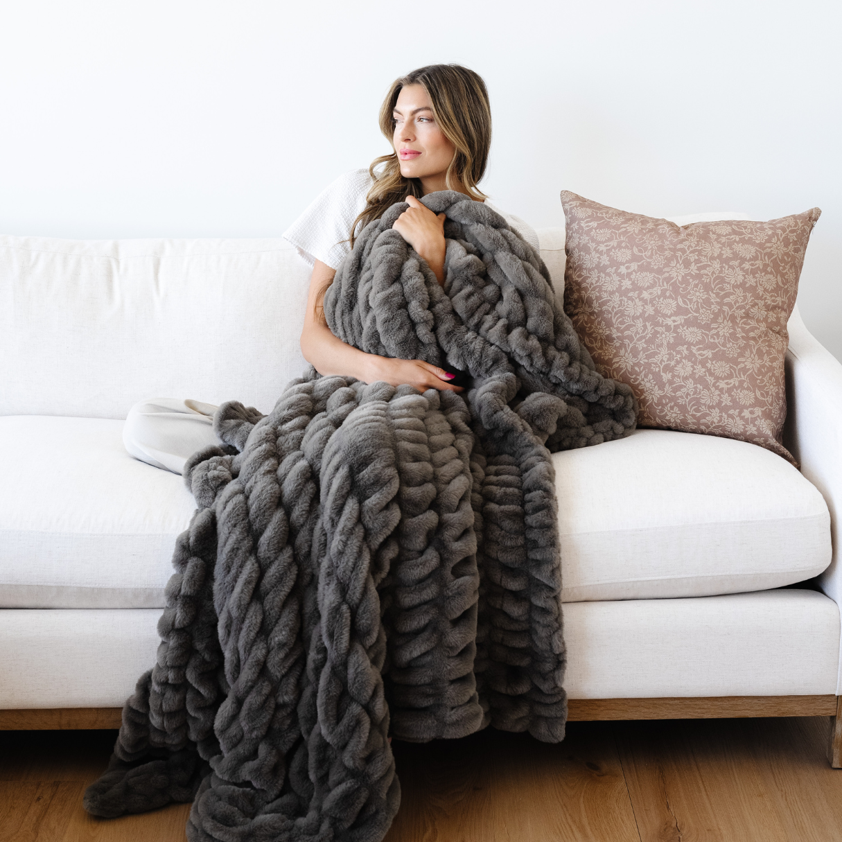 Double Ruched Faux Fur XL Throw Blanket