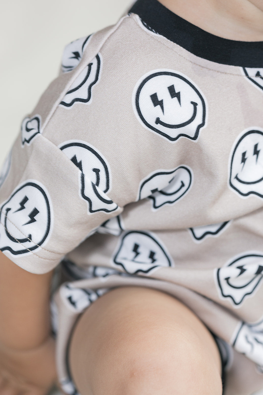 Electric Drippy Short Sleeve Bubble Romper