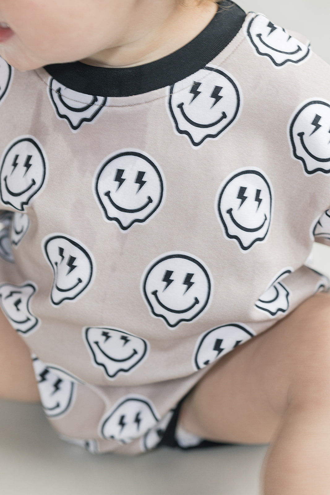 Electric Drippy Short Sleeve Bubble Romper