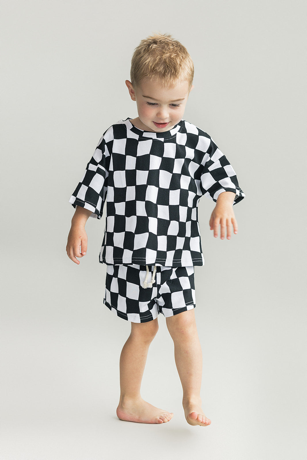 Wavy Checkered Shorts Set