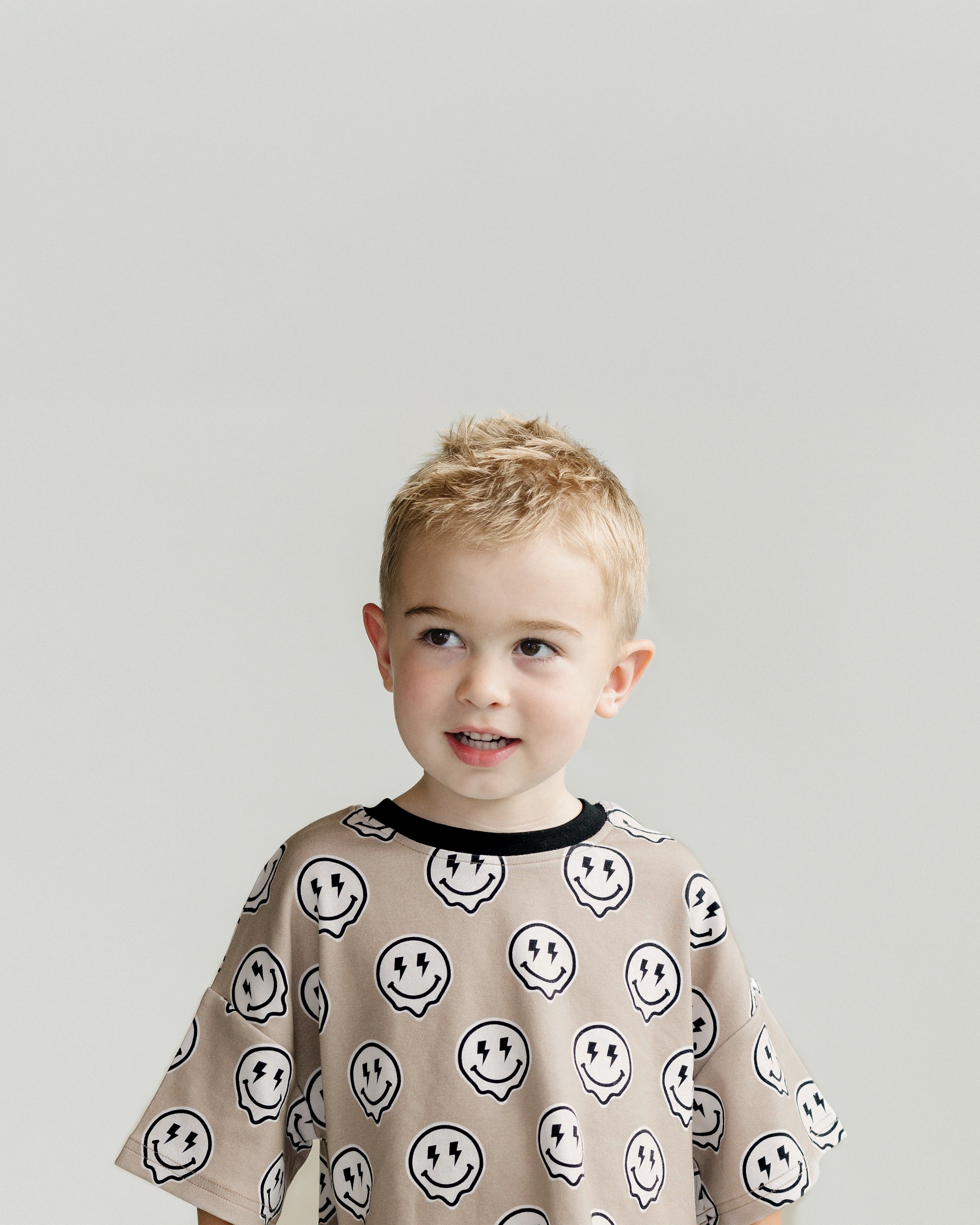 Electric Drippy Smiley Shorts Set