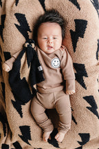 Mocha Lightning Bolt Fuzzy Blanket