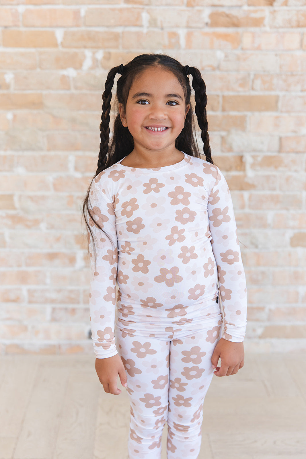 Sad Beige Daisy (new) - Set
