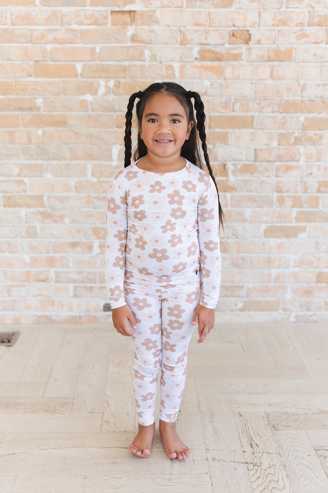 Sad Beige Daisy (new) - Set