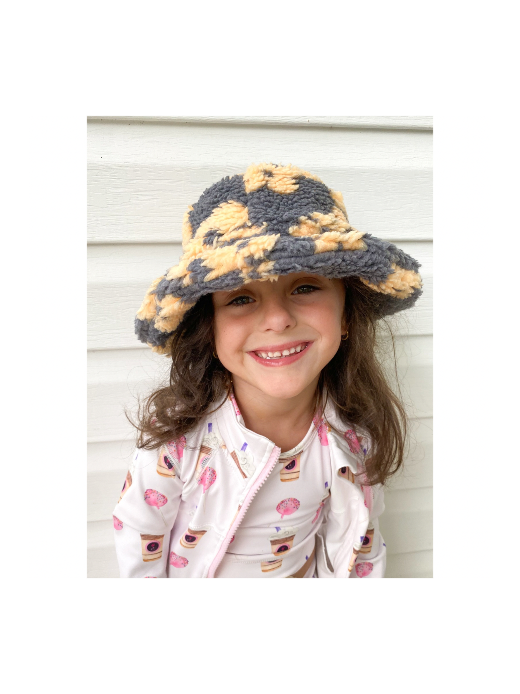 Toddler Sherpa Flower Bucket Hat