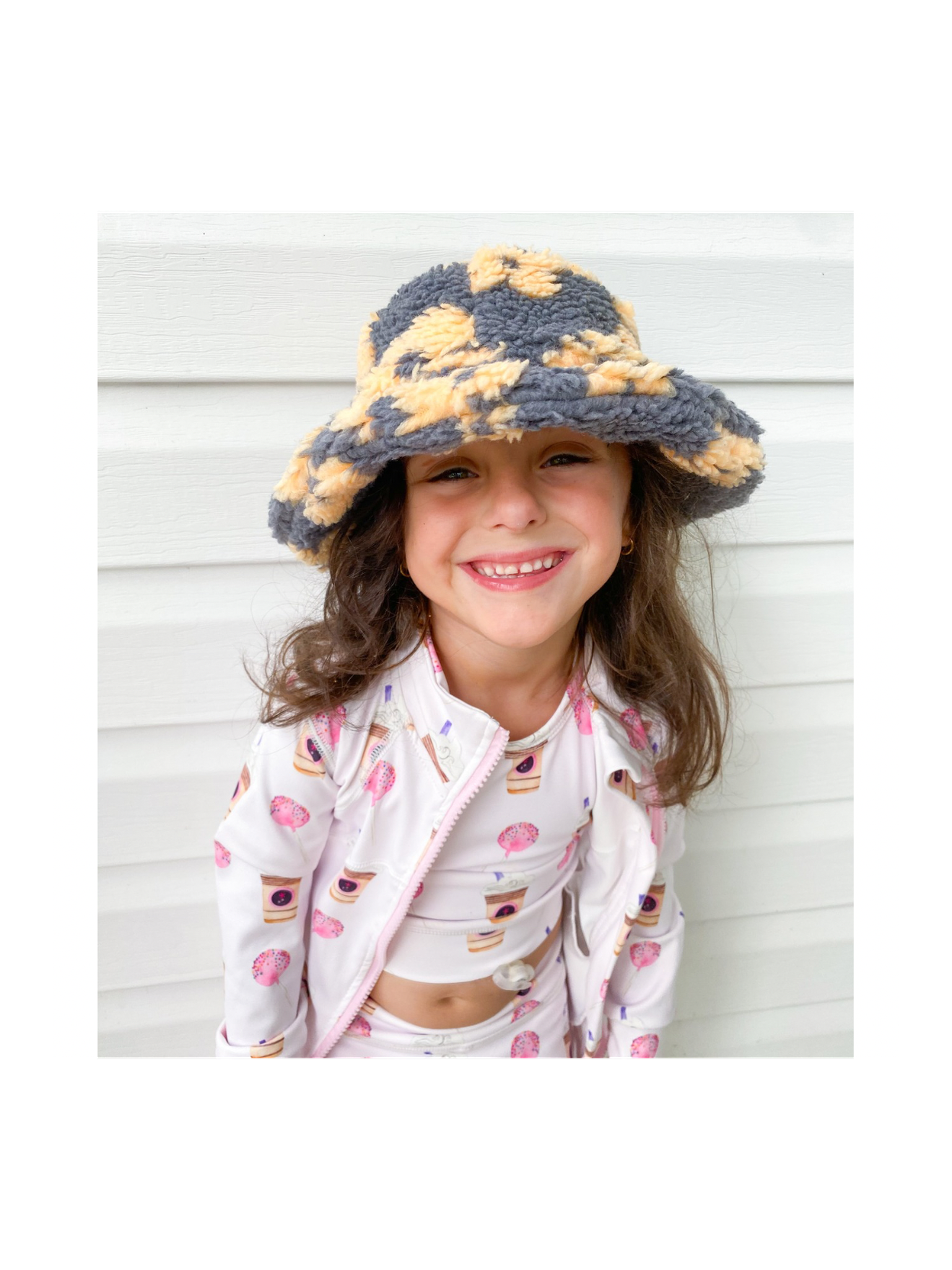 Toddler Sherpa Flower Bucket Hat