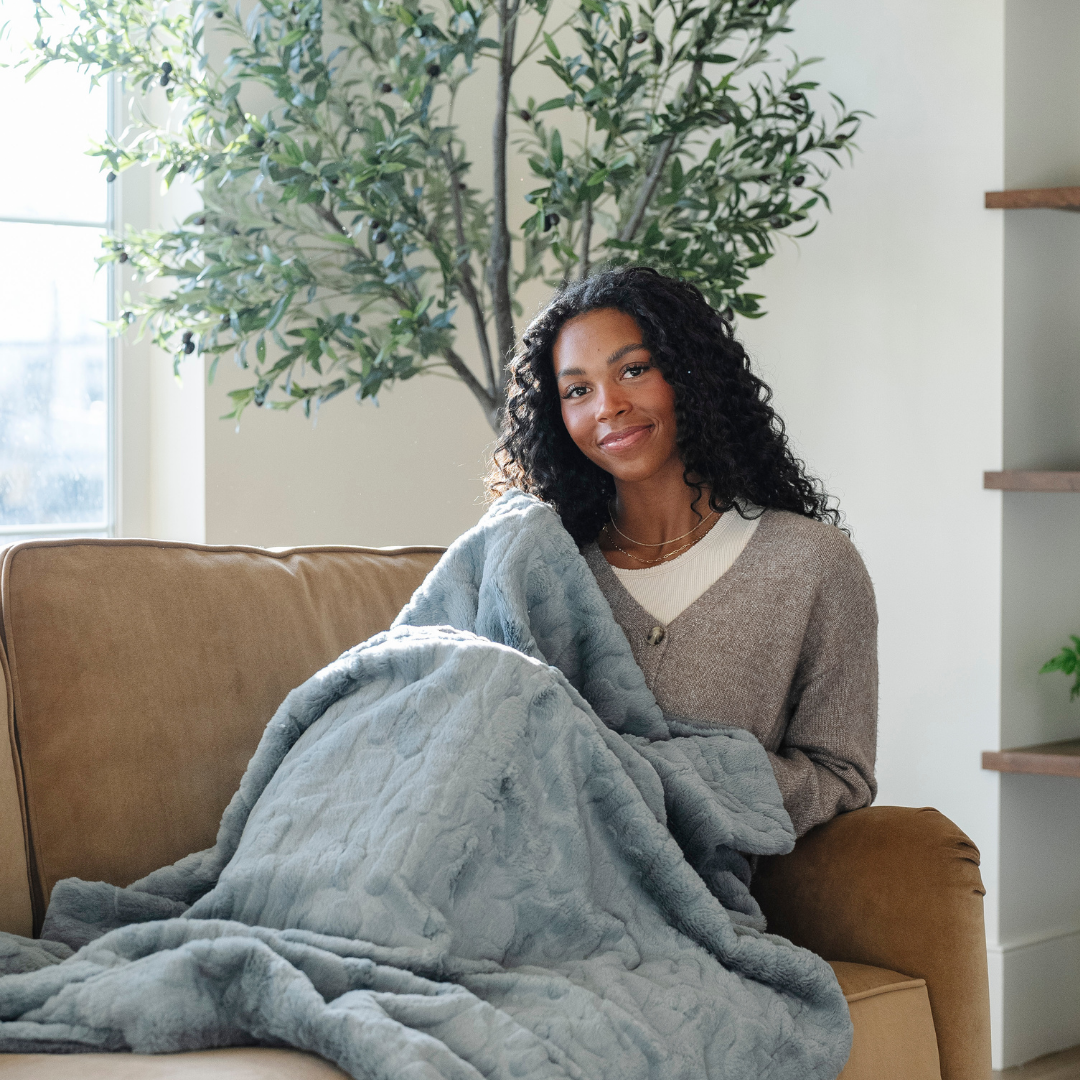 Patterned Faux Fur Throw Blanket