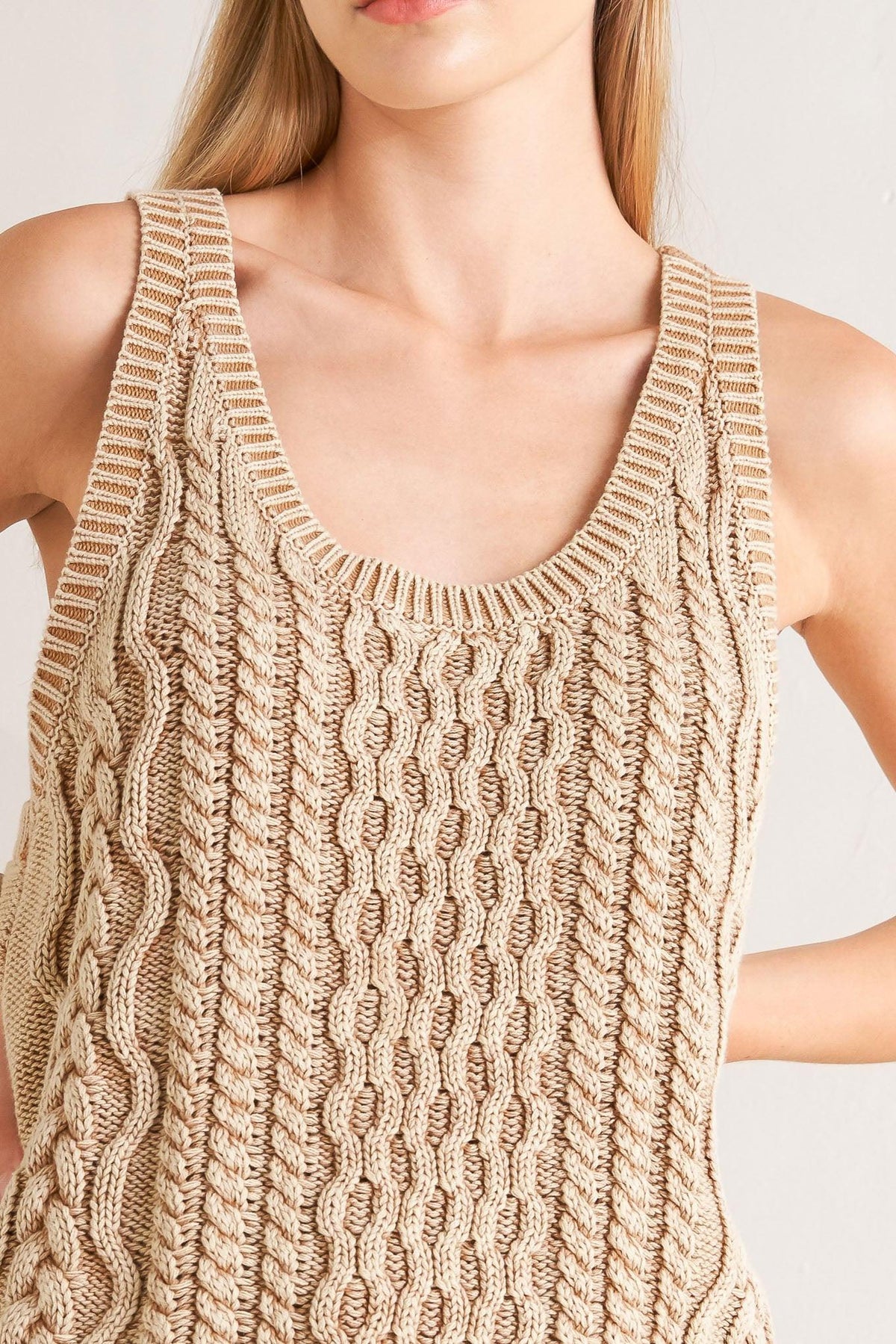 NEVER FORGET KNIT TANK TOP