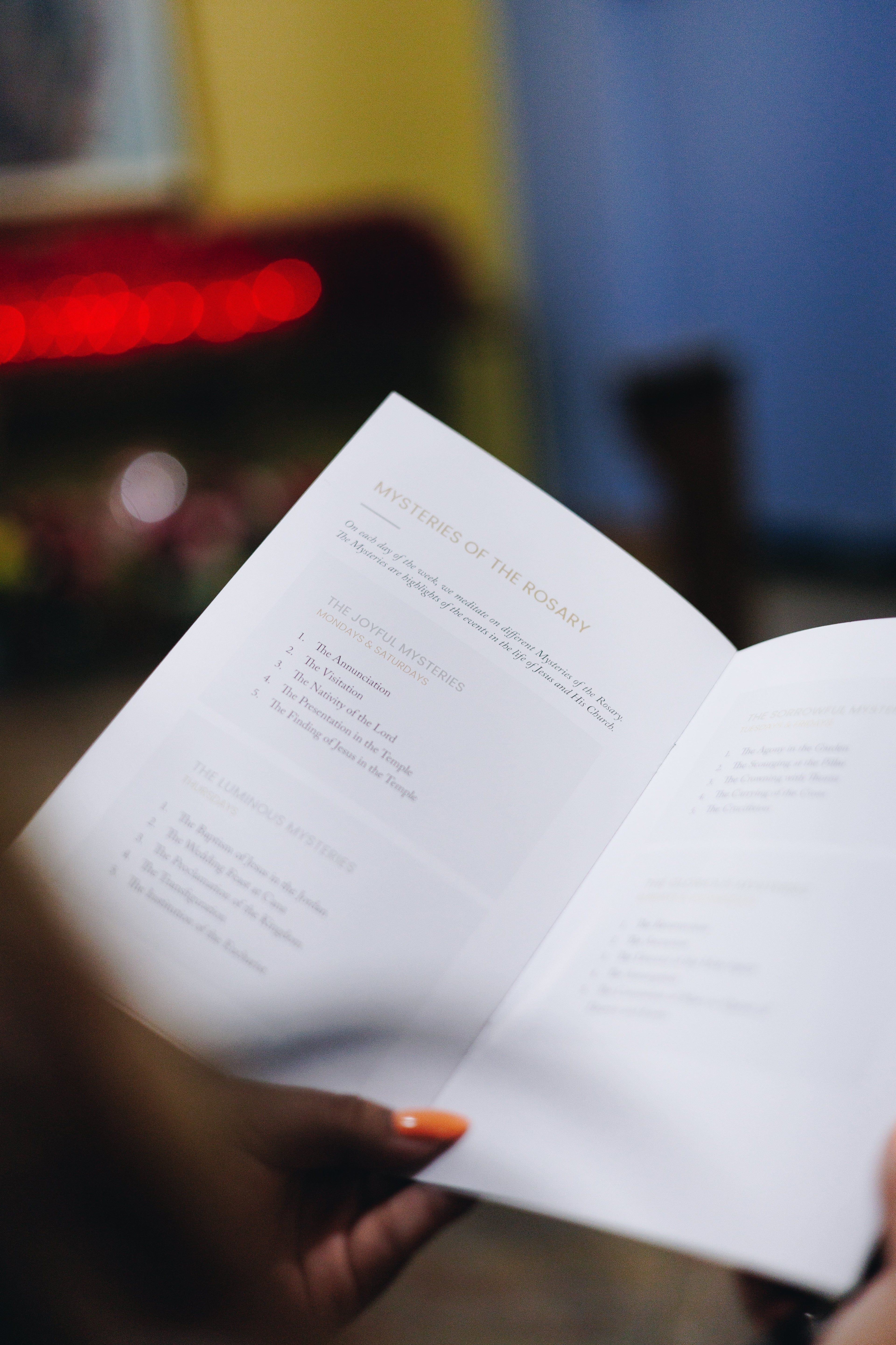 How to Pray the Rosary Booklet