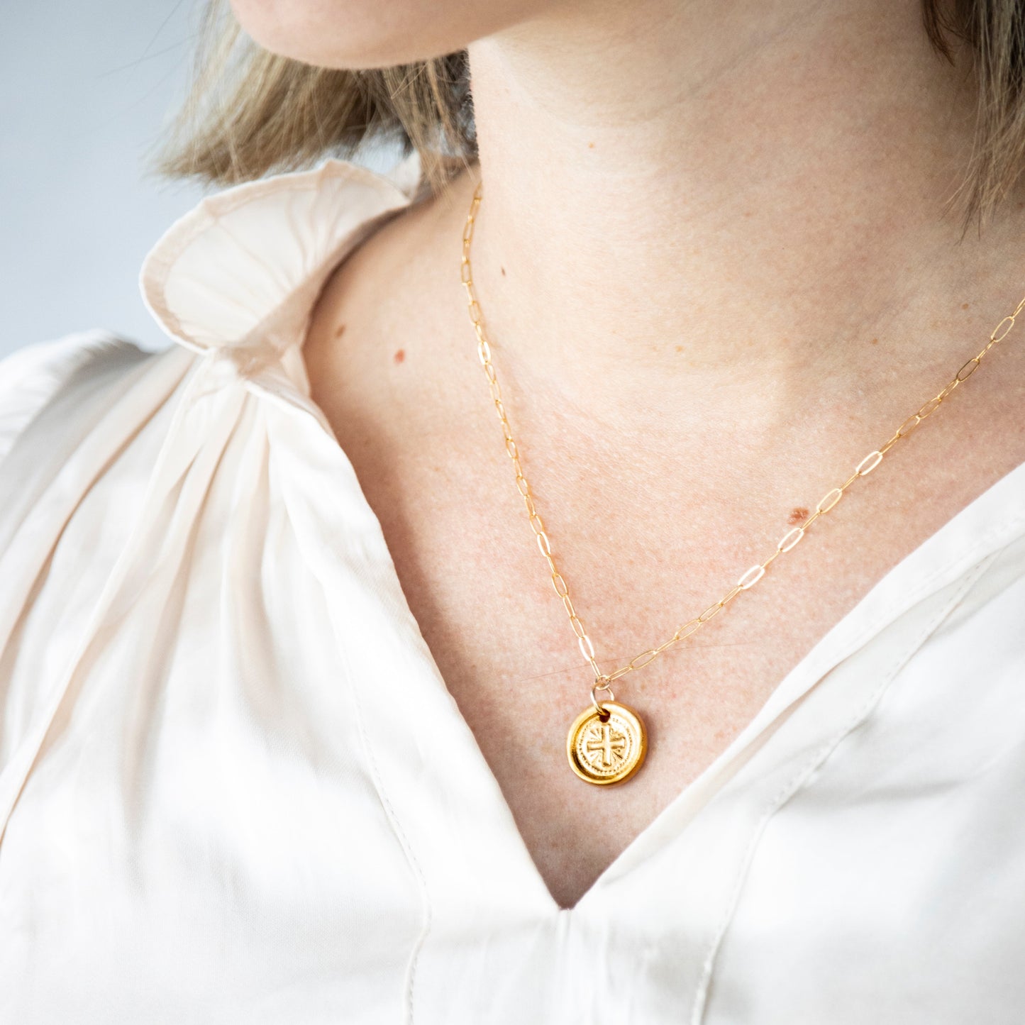 Be Strong & Courageous - Necklace