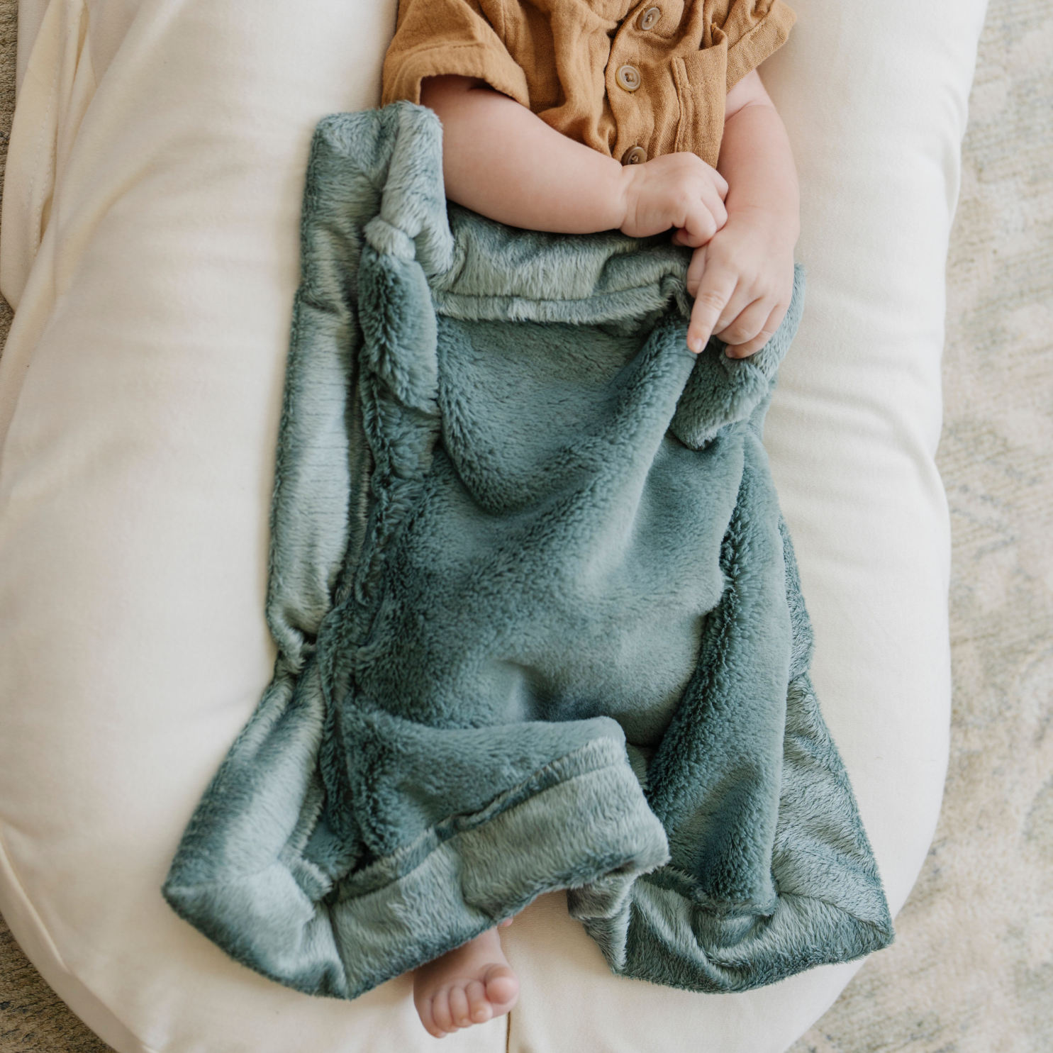 Lush Mini Blanket