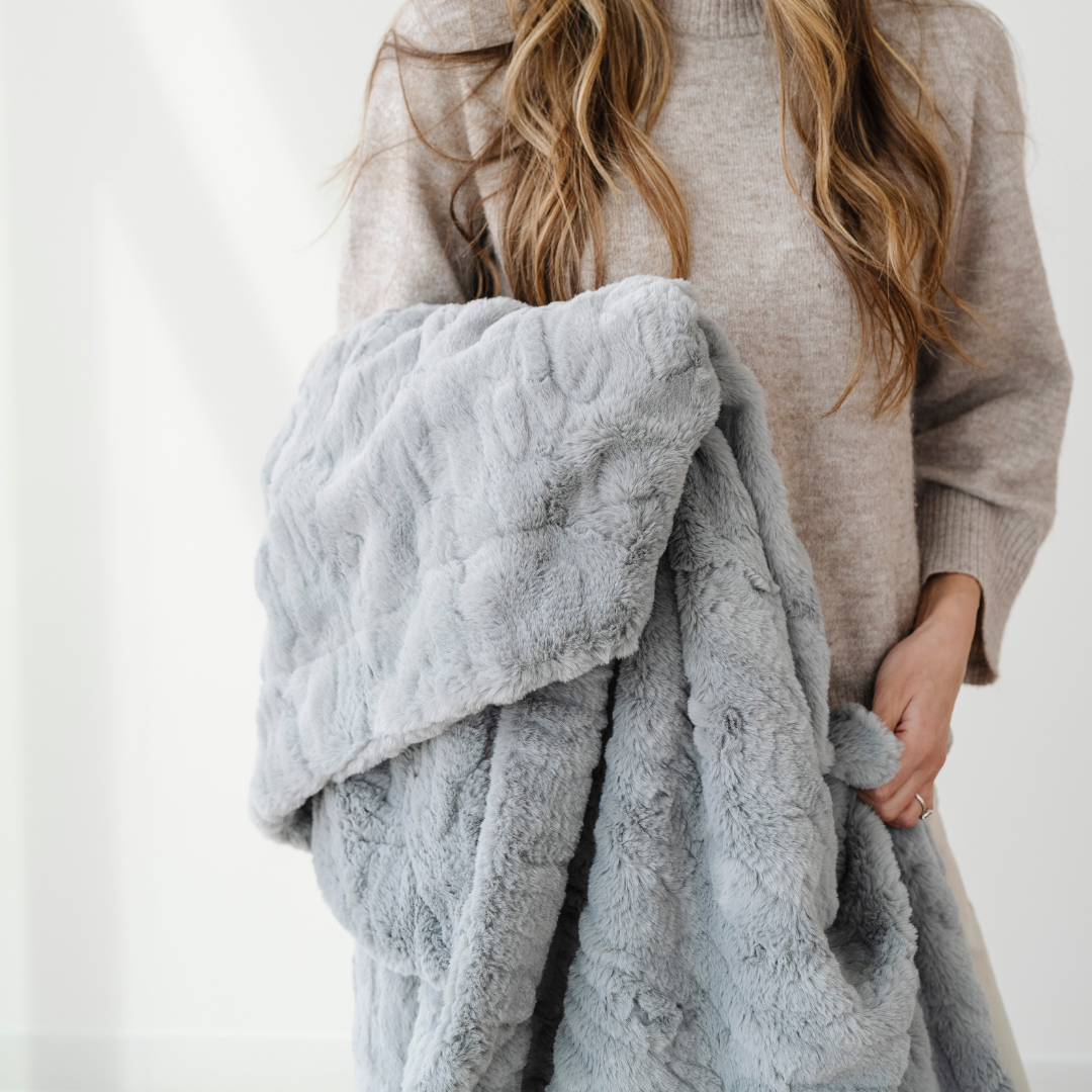Patterned Faux Fur Throw Blanket