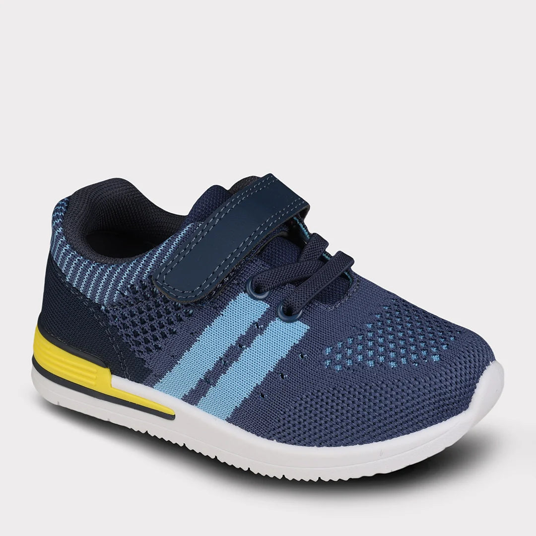 Wynn Boys Hook & Loop Sneaker