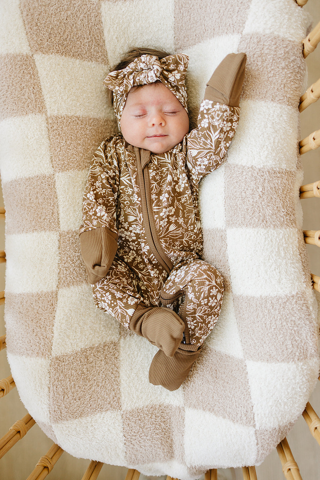 Brown Floral Ribbed Bamboo Zipper Pajamas