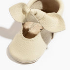 Birch Knotted Bow Baby Shoe - Blissfully Lavender BoutiqueFreshly Picked