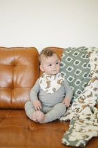 Classic Muslin Bib - Blissfully Lavender BoutiqueMebie Baby