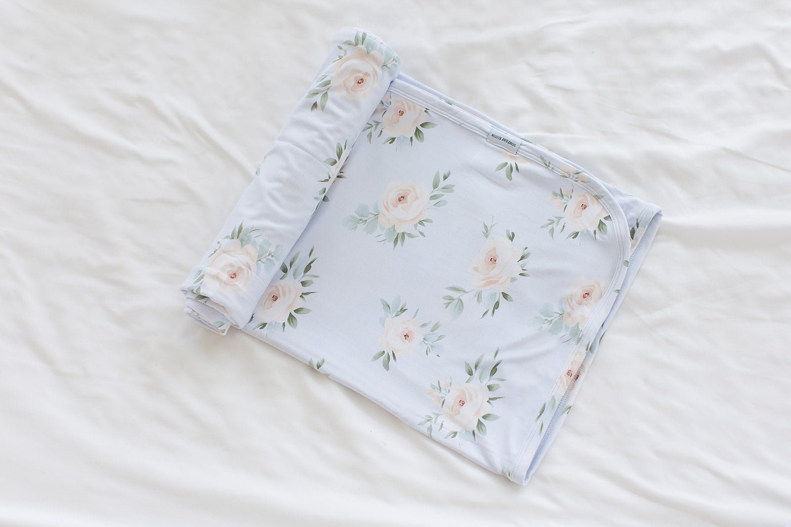 Cosette - Lightweight Blanket - Blissfully Lavender BoutiqueBlush Lotus