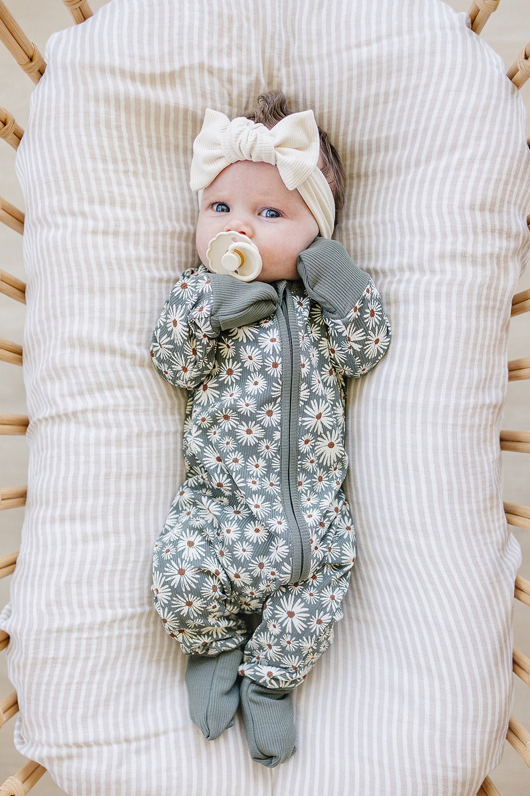 Dark Green Daisy Ribbed Bamboo Zipper Pajama - Blissfully Lavender BoutiqueMebie Baby