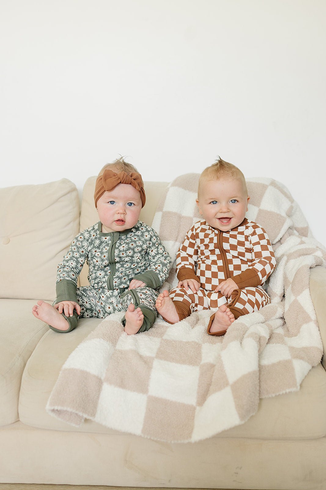 Dark Green Daisy Ribbed Bamboo Zipper Pajama - Blissfully Lavender BoutiqueMebie Baby