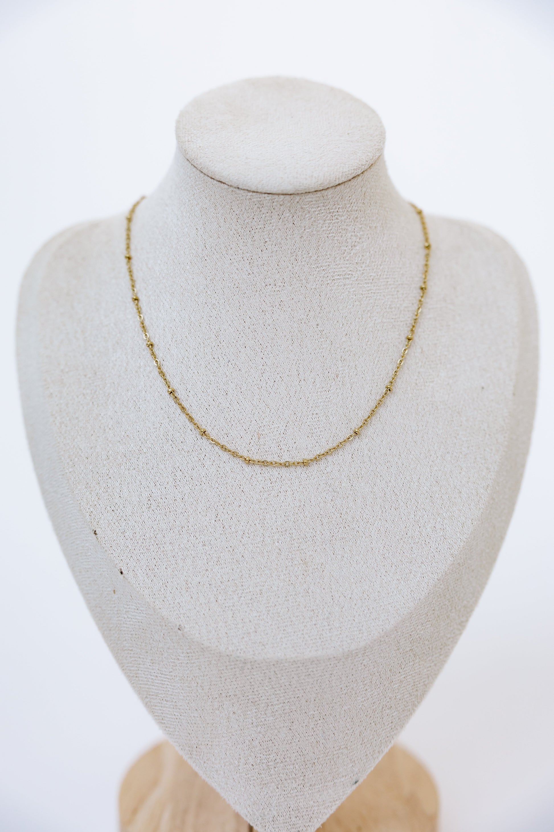 Satellite Layering Chain – Gold or Silver
