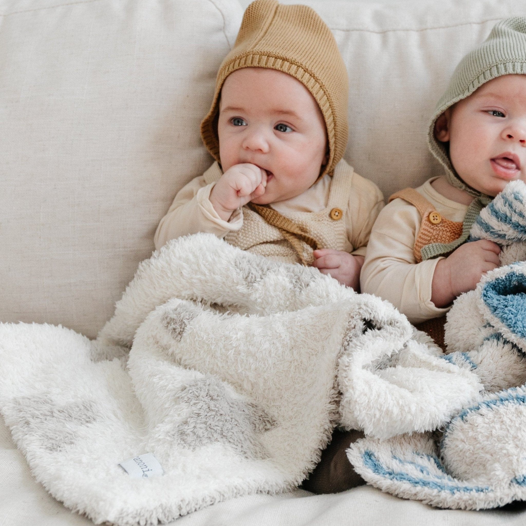 DOUBLE - LAYER BAMBONI® MINI BLANKETS - Blissfully Lavender BoutiqueSaranoni
