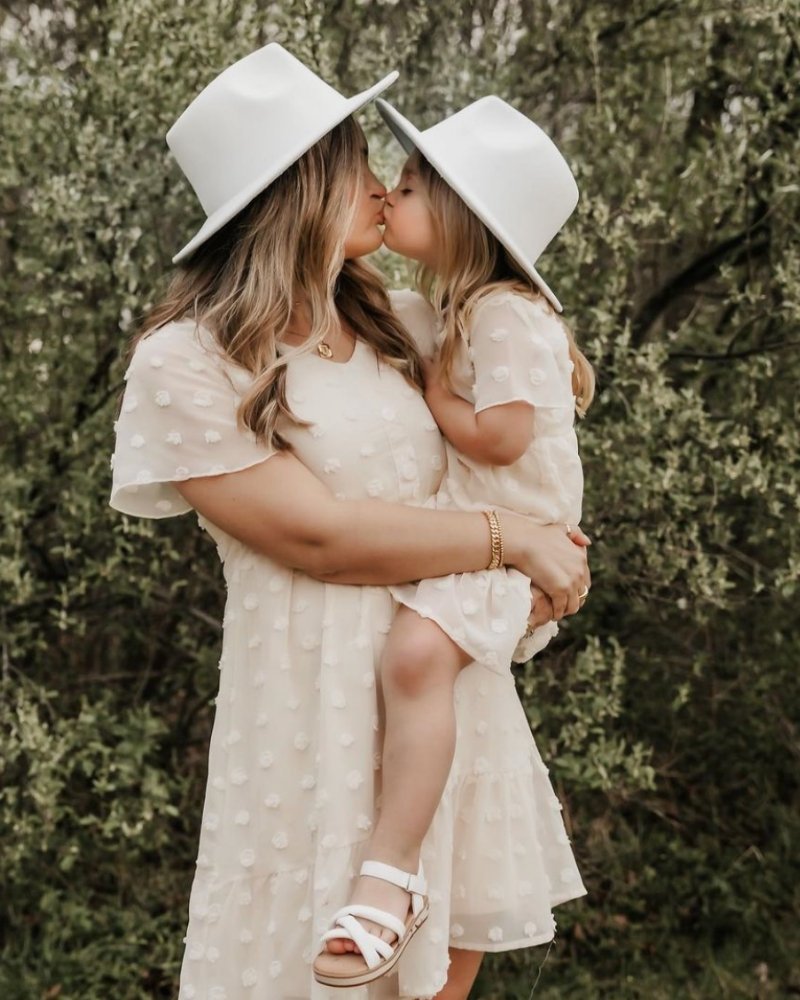 Eden Short Sleeve Dot Dress - Blissfully Lavender BoutiqueBailey's Blossoms