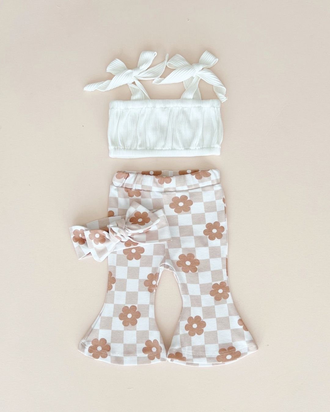 Girls Latte Daisy Flare Set