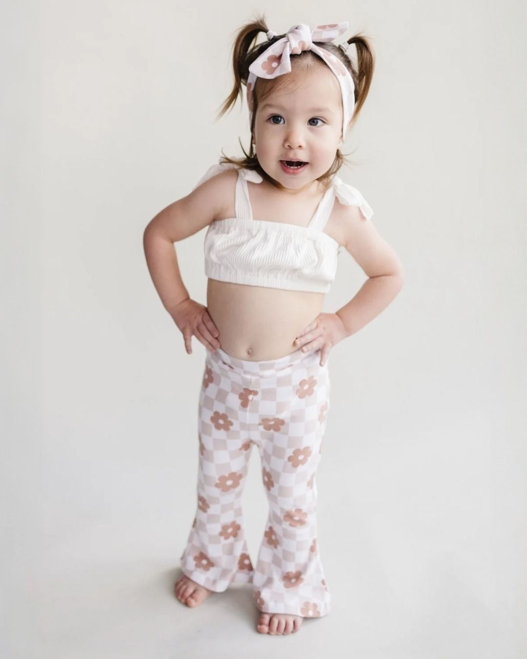 Girls Latte Daisy Flare Set