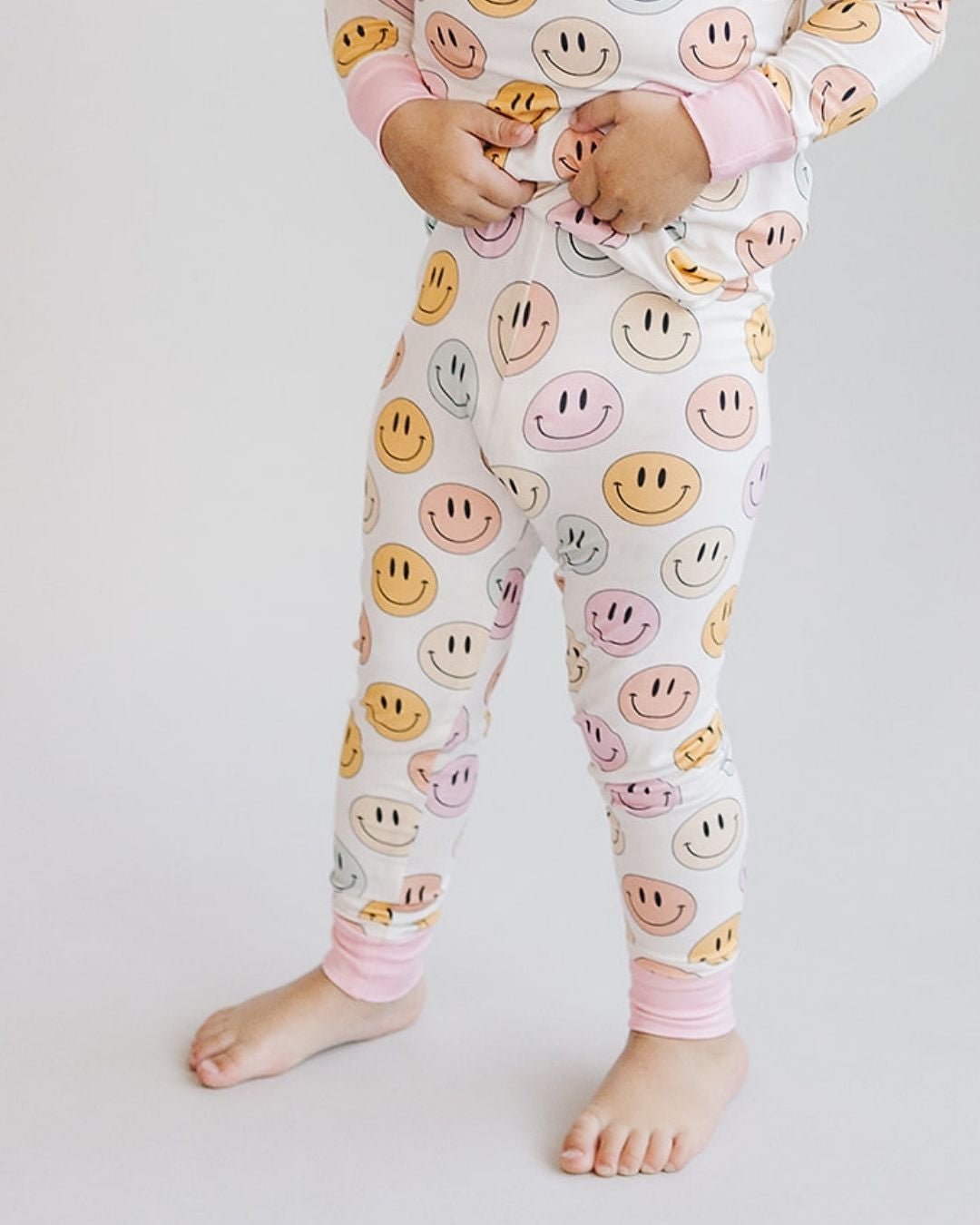 Girls Pink Smiley Bamboo Two Piece Set - Blissfully Lavender BoutiqueLUCKY PANDA KIDS