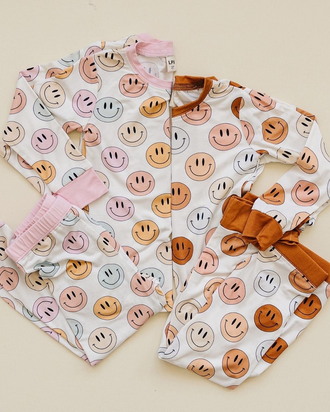 Girls Pink Smiley Bamboo Two Piece Set - Blissfully Lavender BoutiqueLUCKY PANDA KIDS
