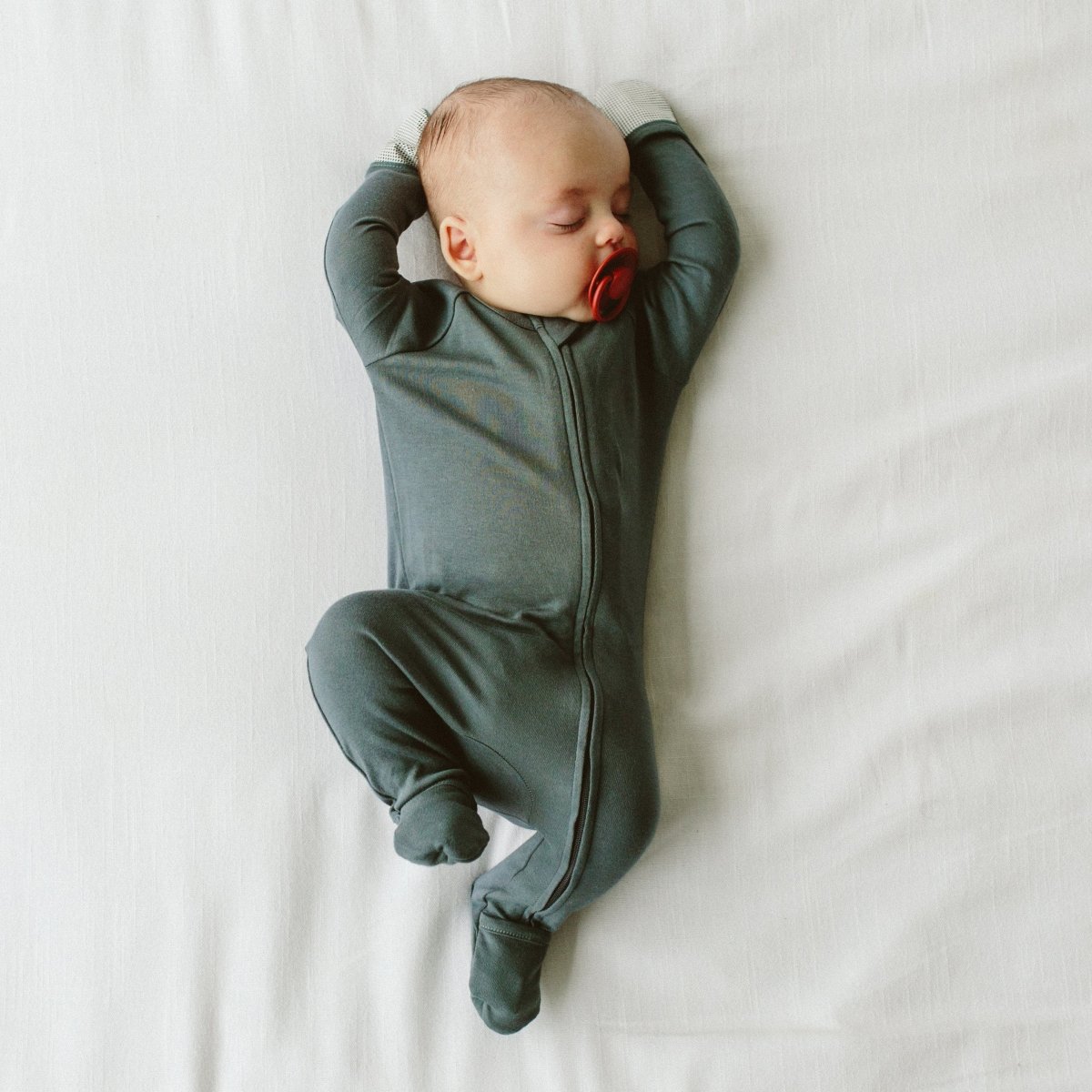 Grow With You Convertible Footie – Midnight