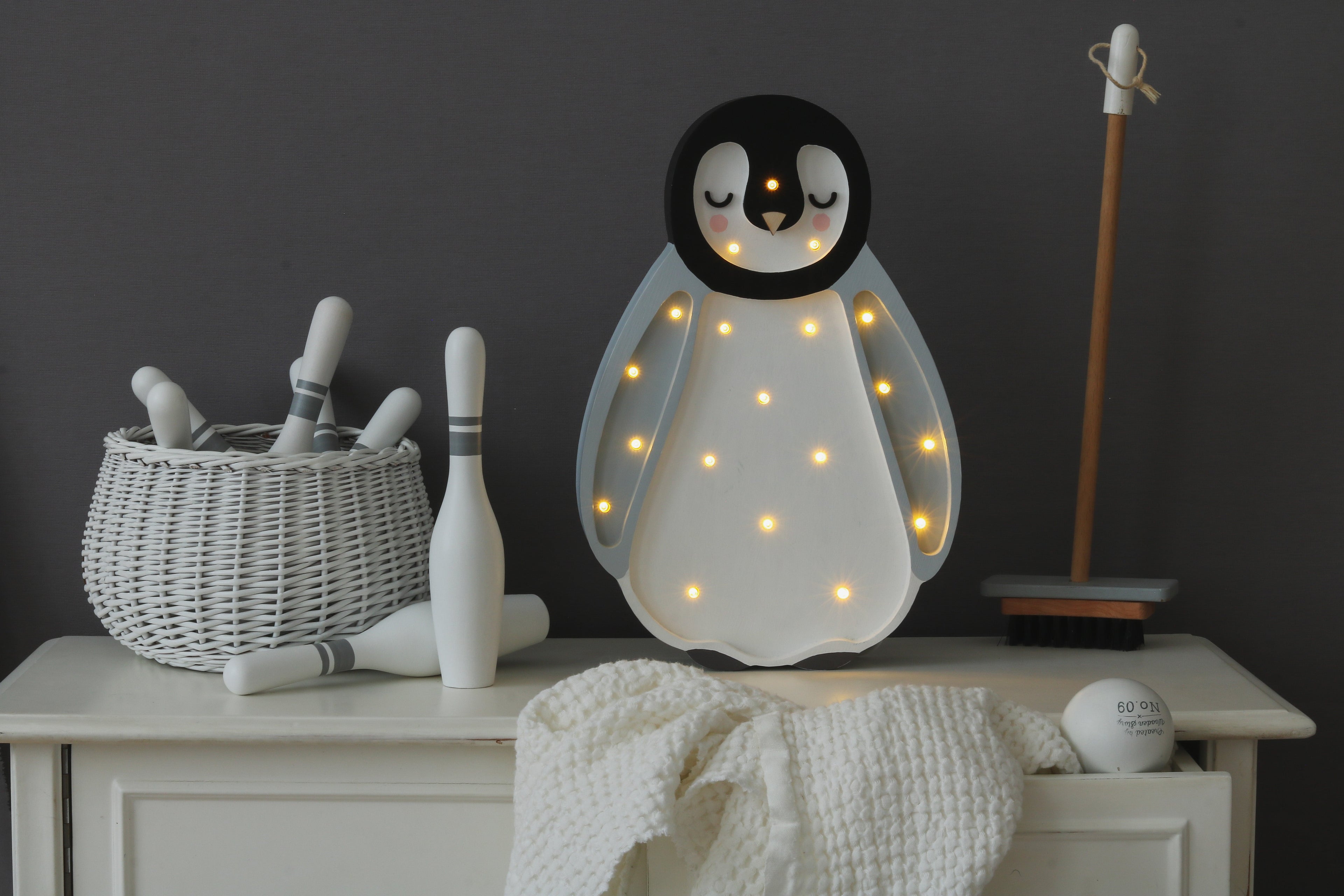 Little Lights Penguin Lamp