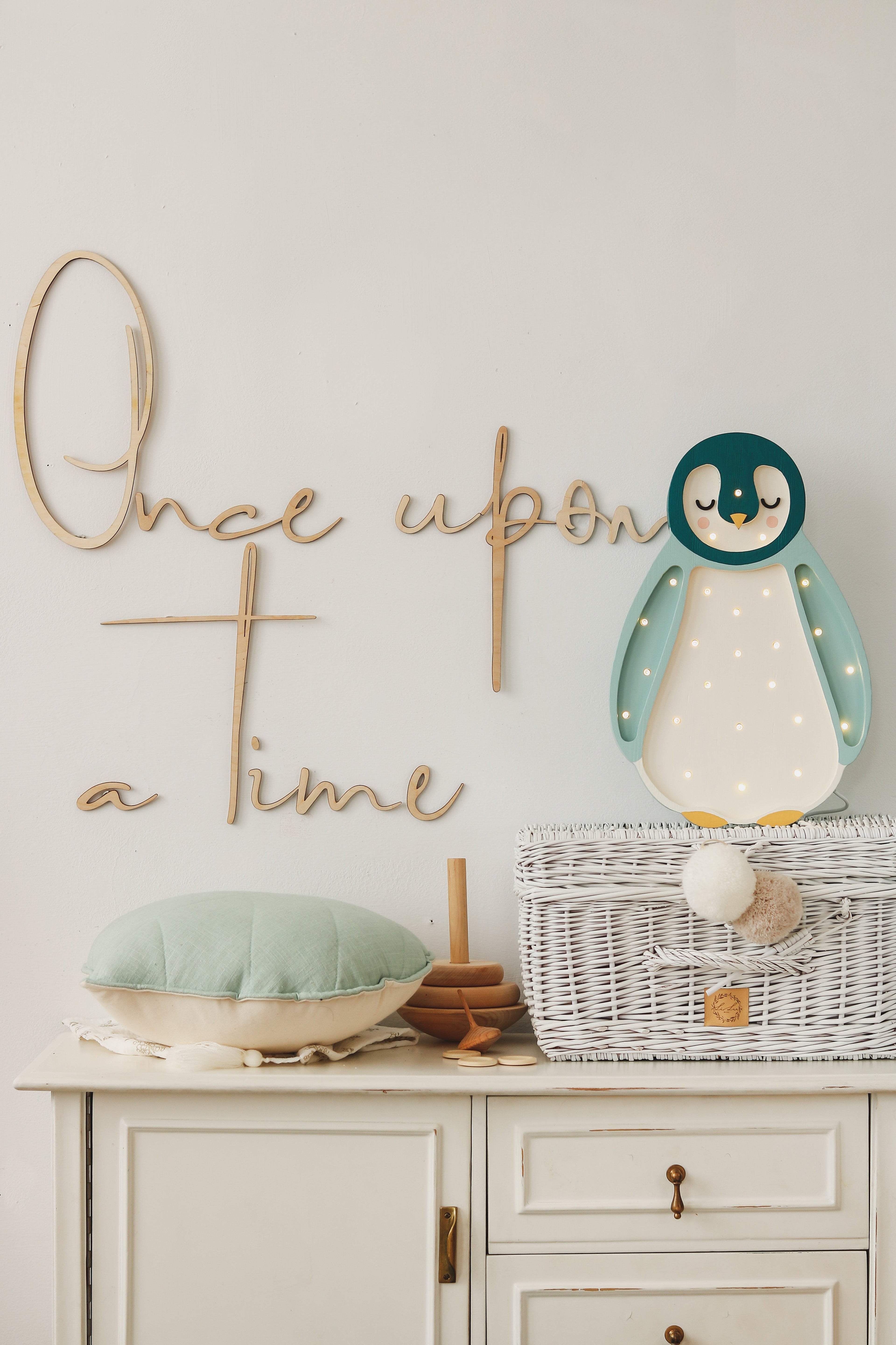 Little Lights Penguin Lamp